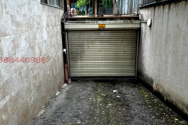 Garage/Parking in Sofiya, Hladilnika