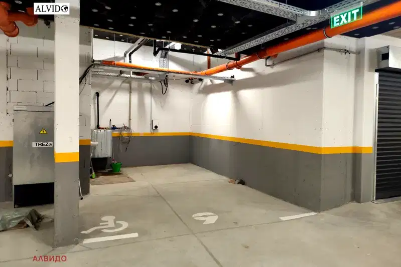 Garage/Parking in Sofiya, Lozenec