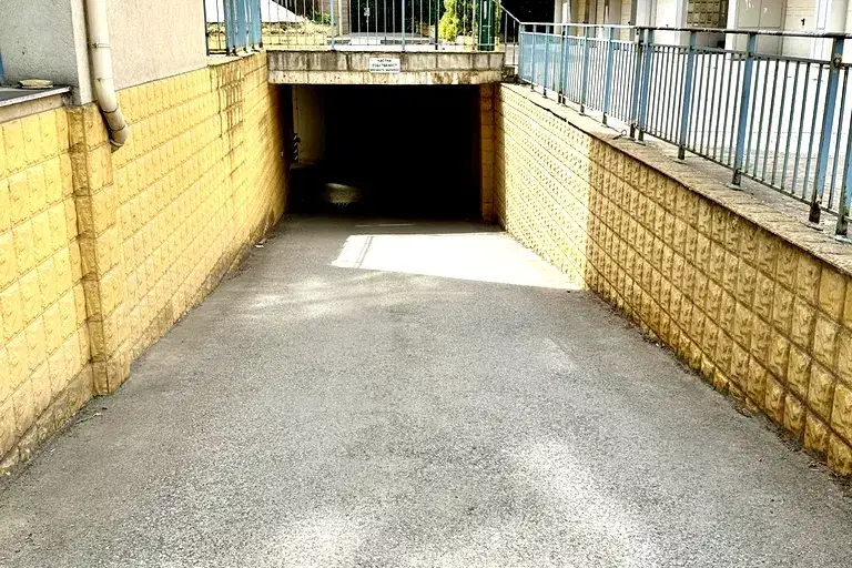Garage/Parking in Sofiya, Manastirski Livadi