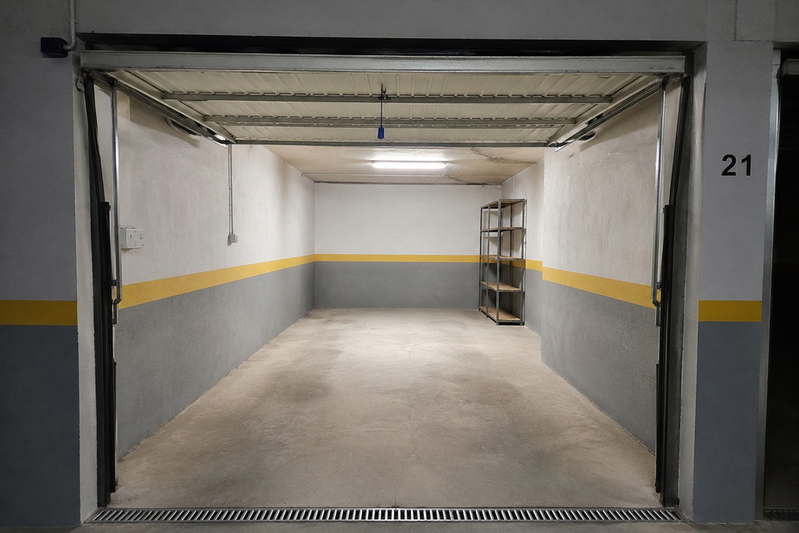Garage/Parking in Sofiya, Manastirski Livadi