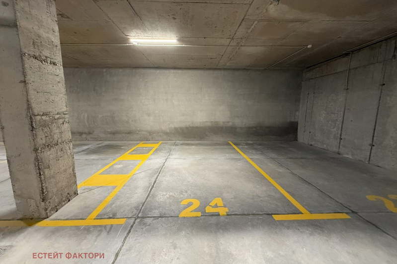 Garage/Parking in Sofiya, Manastirski Livadi