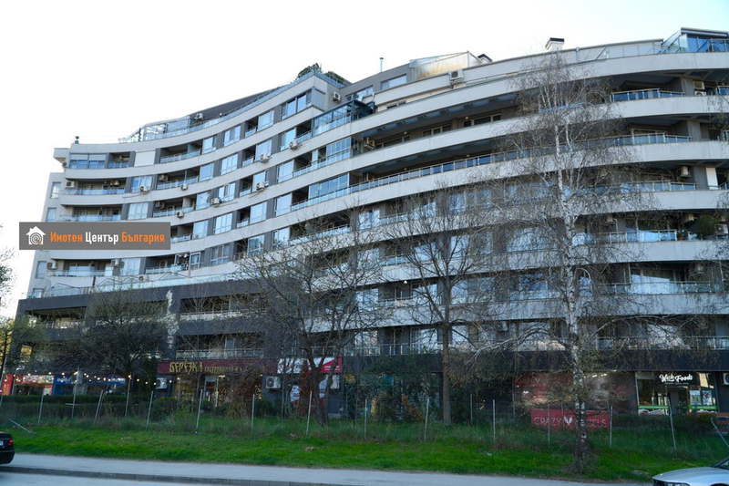 Garage/Parking in Sofiya, Studentski Grad