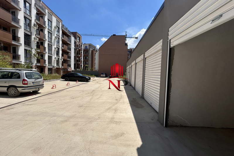 Garage/Parking in Sofiya, Studentski Grad
