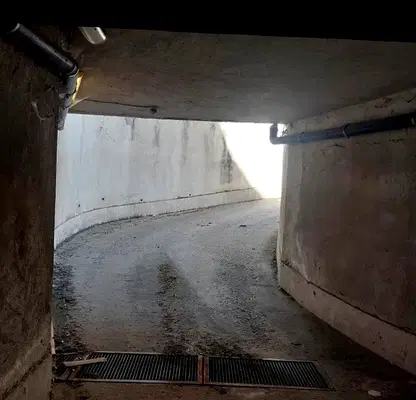 Снимка 2 — Гараж/Паркомясто в София, Зона Б-18