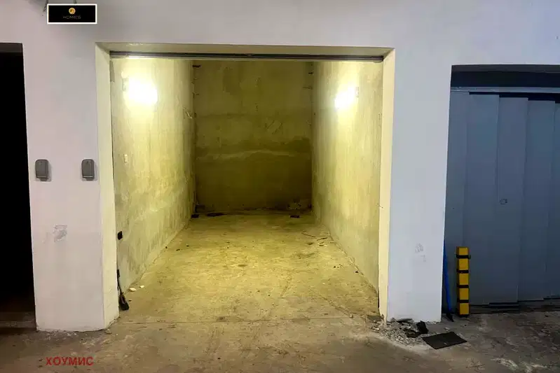 Garage/Parking in Sofiya, Zona B-19