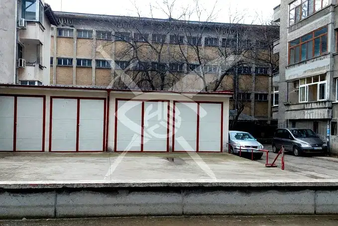 Гараж/Паркомясто в Стара Загора, Аязмото