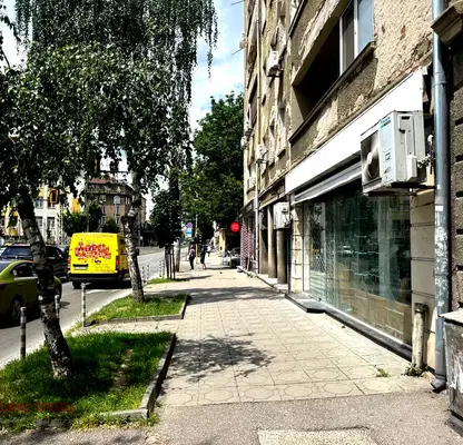 Снимка 2 — Магазин в София, Център