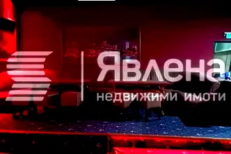 Заведение във Варна, ВИНС-Червен площад