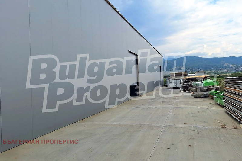 Warehouse in Oblast Plovdiv, Kuklen