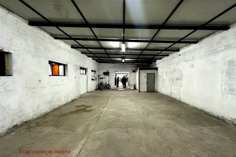 Warehouse in Plovdiv, Industrialna Zona - Sever