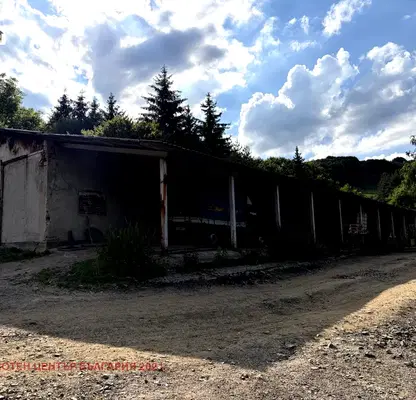 Photo 3 — Warehouse in Jeleznica