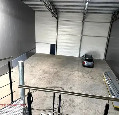 Photo 4 — Warehouse in Lozen