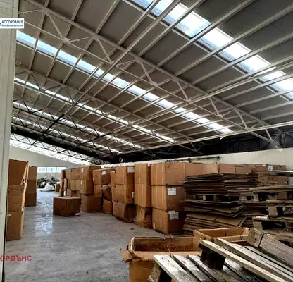 Photo 4 — Warehouse in Oblast Plovdiv, Manole