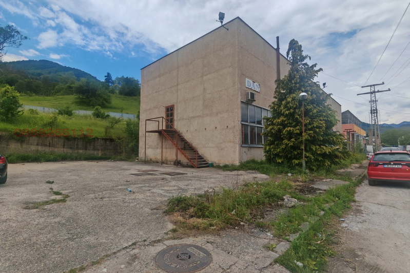 Warehouse in Smolyan, Ustovo