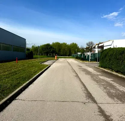 Photo 2 — Warehouse in Sofiya, Republika