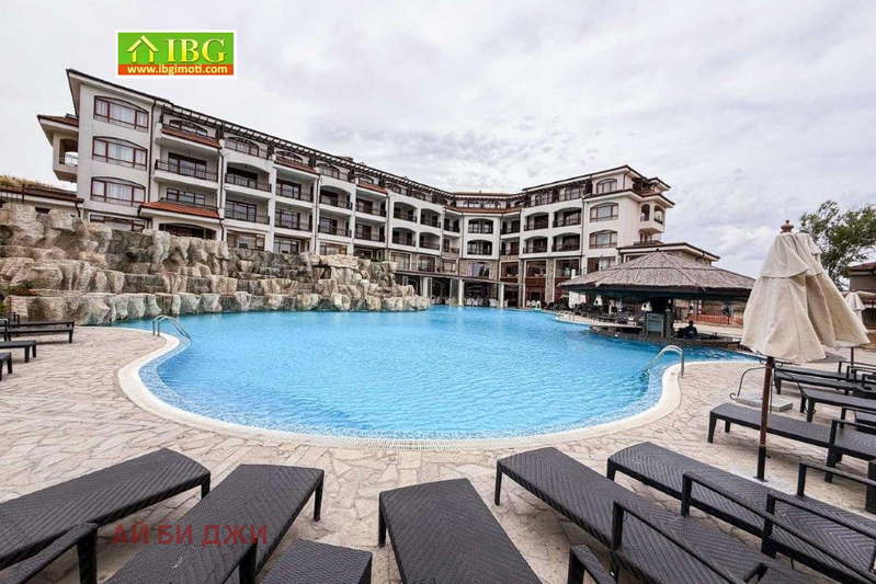 2-bedroom apartment in Oblast Burgas, Aheloi