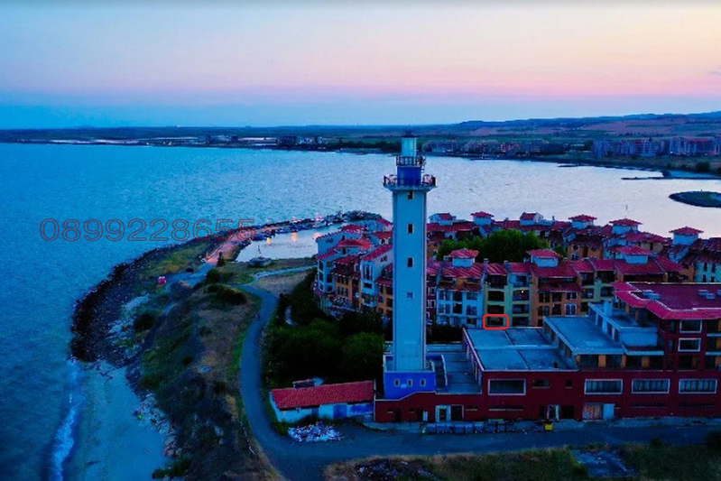 Тристаен апартамент в Бургас, Ахелой