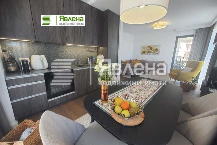 Тристаен апартамент в Бургас, Ахтопол