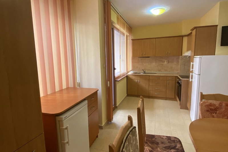 Тристаен апартамент в Бургас, Ахтопол
