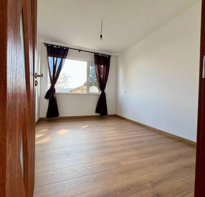 Photo 3 — 3-bedroom apartment in Bankya