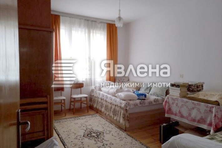 3-bedroom apartment in Blagoevgrad, Idealen Centyr