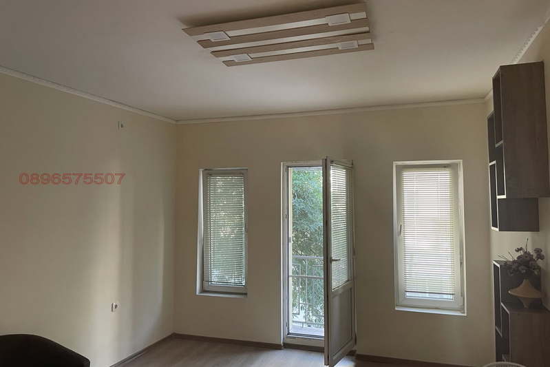 4-bedroom apartment in Blagoevgrad, Idealen Centyr