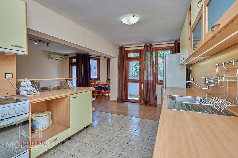 3-bedroom apartment in Burgas, Centyr