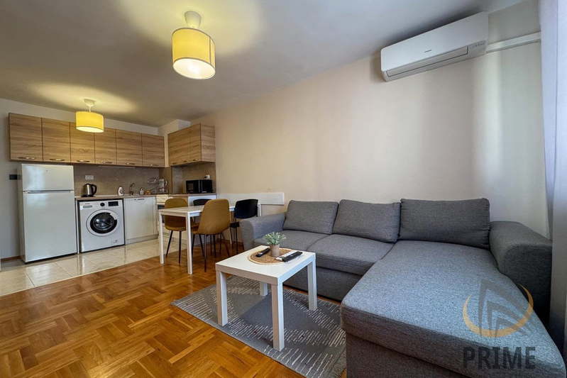 2-bedroom apartment in Burgas, Centyr