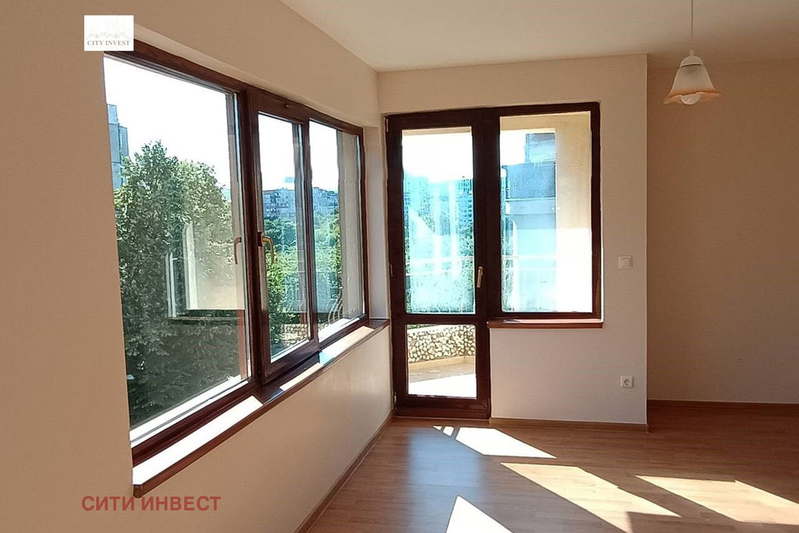 2-bedroom apartment in Burgas, Izgrev