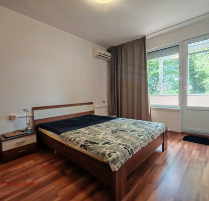 Photo 4 — 3-bedroom apartment in Burgas, Lazur
