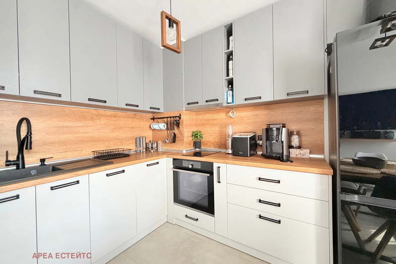 Three-room apartment with two terraces in Meden Rudnik, Burgas