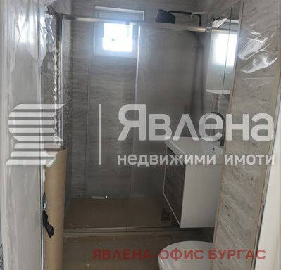 Снимка 3 — Двустаен апартамент в Меден рудник, Бургас с гледка към езеро Вая