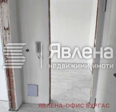 Снимка 5 — Двустаен апартамент в Меден рудник, Бургас с гледка към езеро Вая