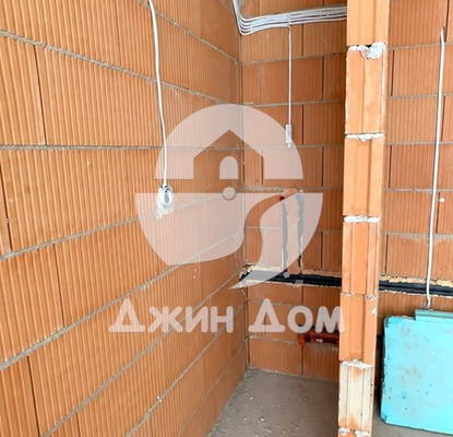 Снимка 4 — Двустаен апартамент на първа линия море в Сарафово, Бургас