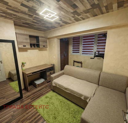 Photo 3 — 3-bedroom apartment in Burgas, Slaveikov