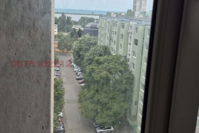 Гарсониера с морска панорама в Зорница, Бургас