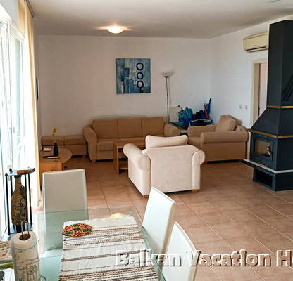 Photo 5 — 3-bedroom apartment in Varna, Byala