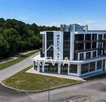 Снимка 3 — Тристаен апартамент в Бургас, Царево