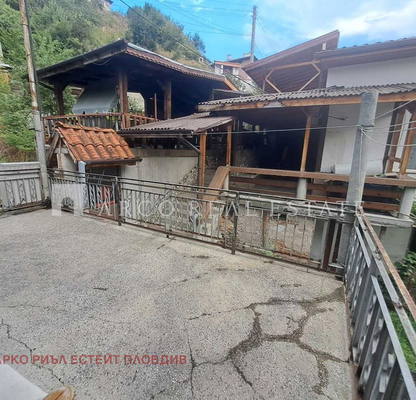 Photo 4 — 4-bedroom apartment in Smolyan, Devin