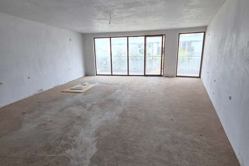 2-bedroom apartment in Dobrich, Centyr