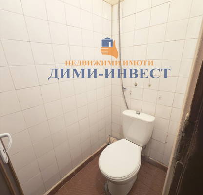 Снимка 5 — Тристаен апартамент в Добрич, Център