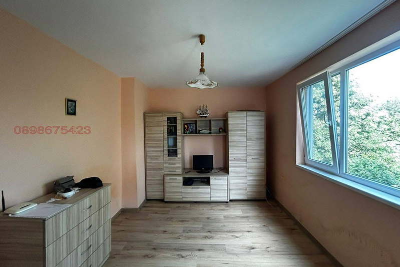 4-bedroom apartment in Dobrich, Dobrotica - Varnenska