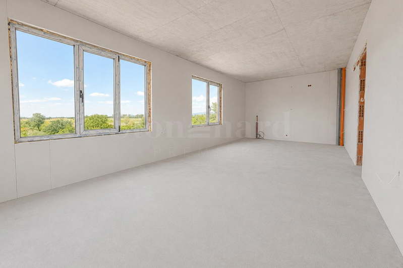 3-bedroom apartment in област София, Elin Pelin