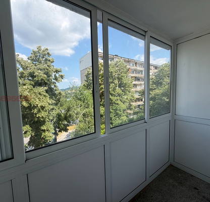 Снимка 5 — Тристаен апартамент в Габрово, Младост