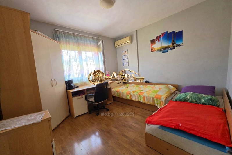 3-bedroom apartment in Haskovo, Badema