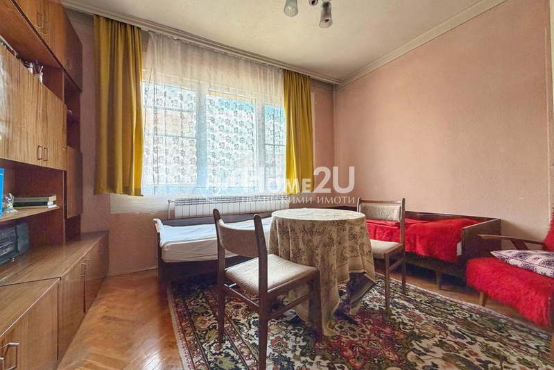 3-bedroom apartment in Oblast Stara Zagora, Kazanlyk