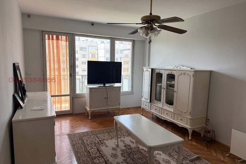 4-bedroom apartment in Oblast Stara Zagora, Kazanlyk