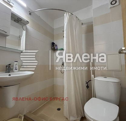 Снимка 4 — Едностаен апартамент в Бургас, к.к. Слънчев бряг