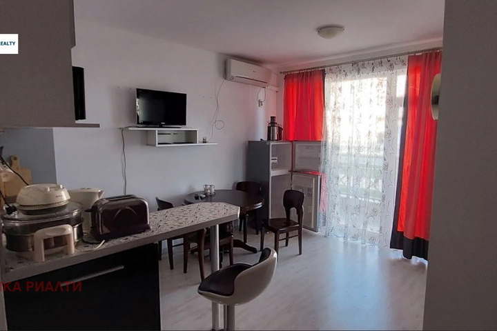 3-bedroom apartment in Burgas, Slynchev Bryag