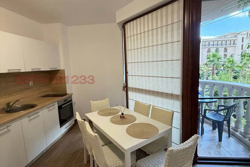3-bedroom apartment in Oblast Burgas, Slynchev Bryag